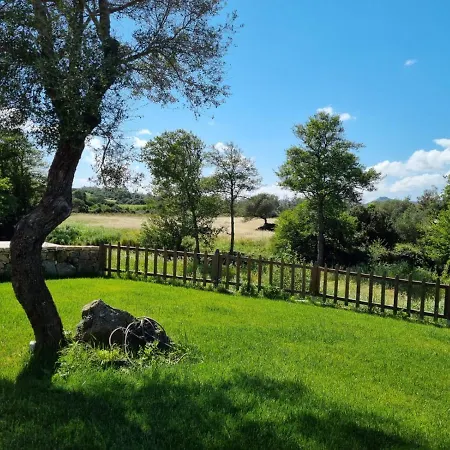 Lu Antu Alloggi Agrituristici Bed & Breakfast