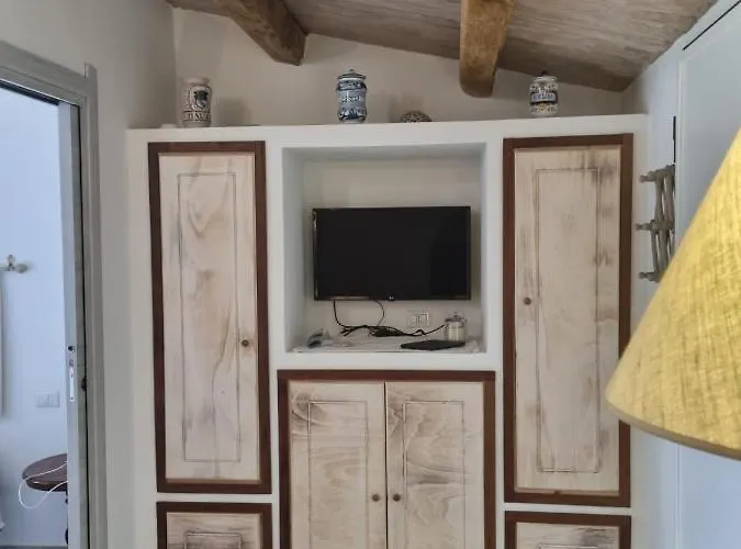 Lu Antu Alloggi Agrituristici 3* Arzachena