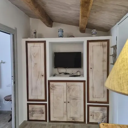 Lu Antu Alloggi Agrituristici 3* Arzachena