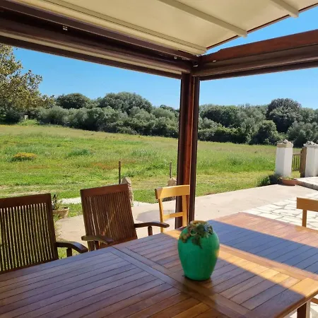 Lu Antu Alloggi Agrituristici Couette-café 3*