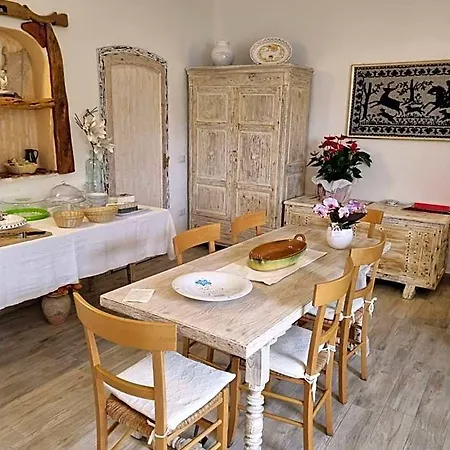 Lu Antu Alloggi Agrituristici Bed & Breakfast 3*